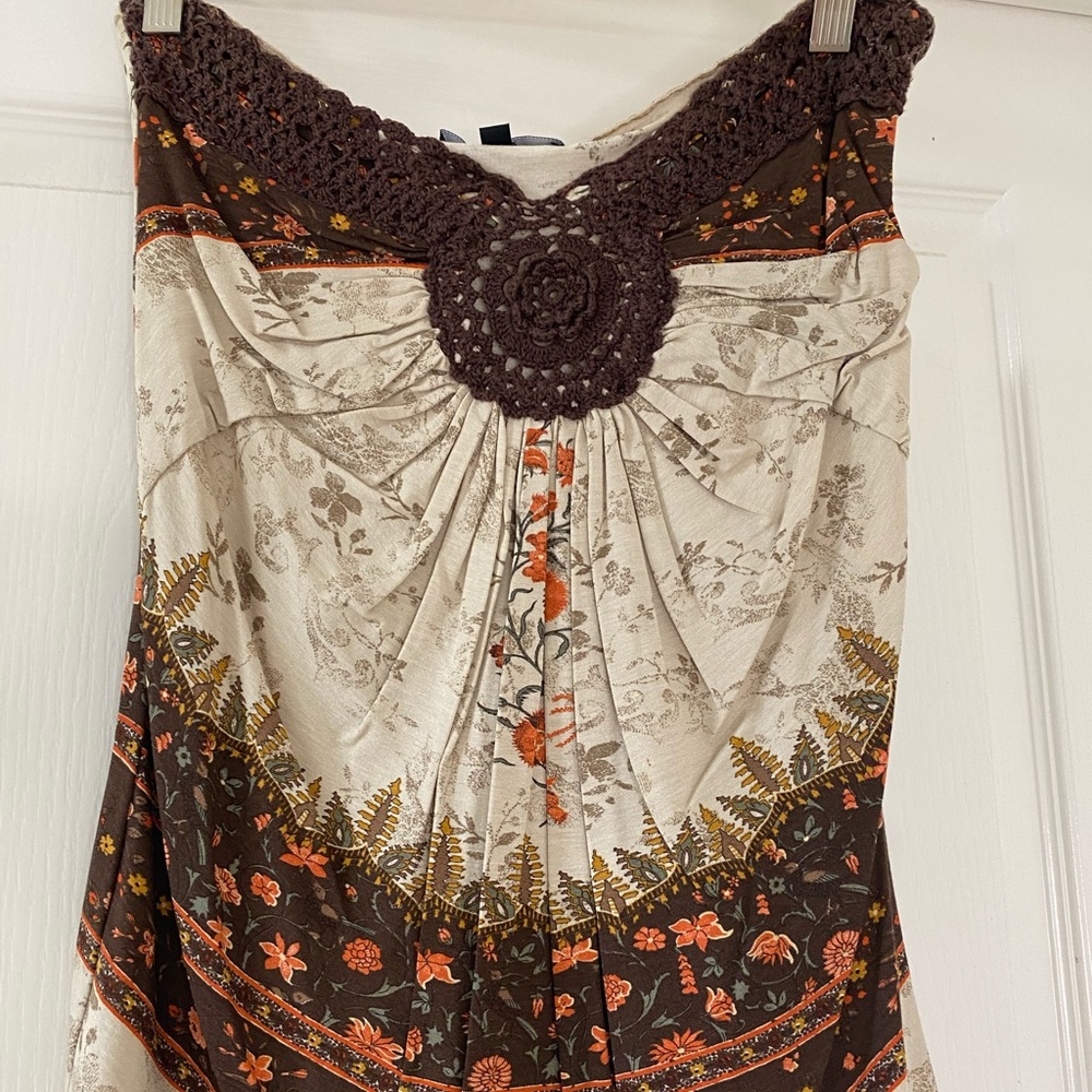 Sky strapless crochet design top